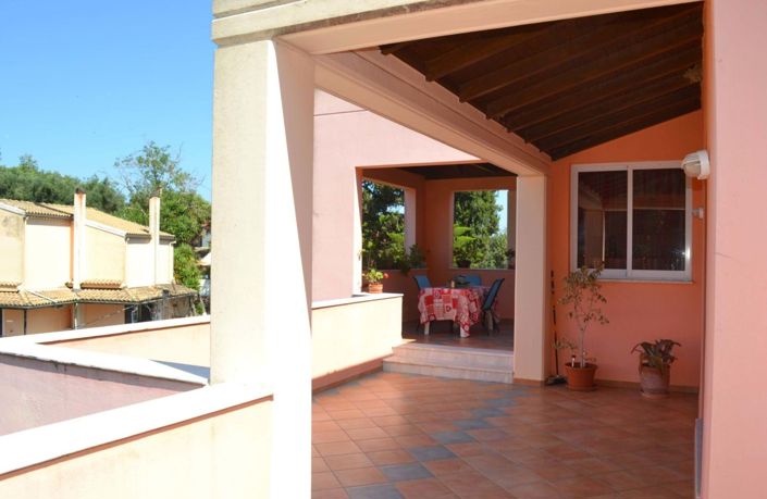 Image No.13-3 Bed House for sale