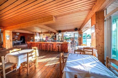 70e364cb-cde2-4201-a09f-2223fda09e90