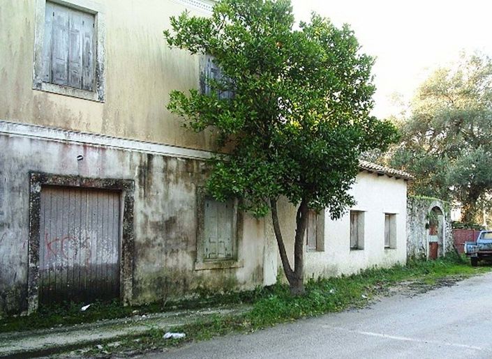 Image No.16-Propriété de 12 chambres à vendre à Makrades