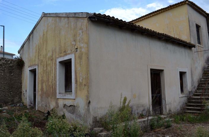 Image No.5-Propriété de 12 chambres à vendre à Makrades