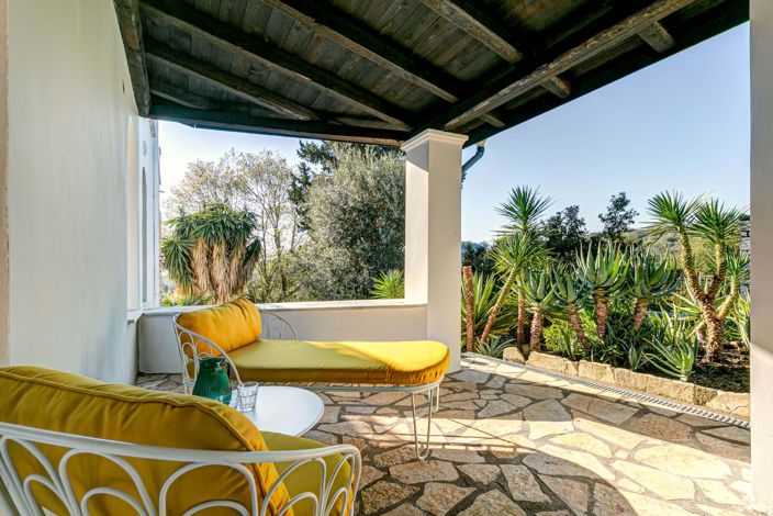 Image No.23-6 Bed House for sale