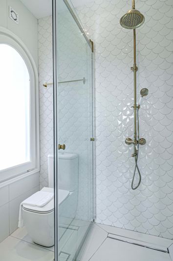 Image No.26-6 Bed House for sale