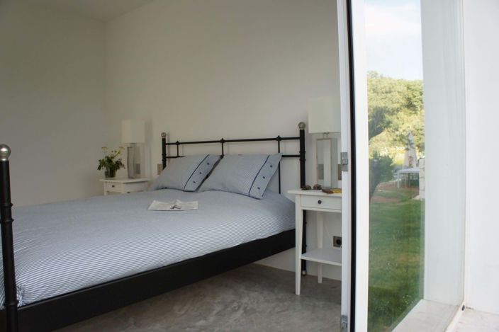 Image No.17-4 Bed House for sale