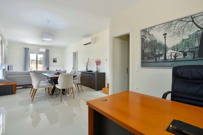 Image No.5-Appartement de 3 chambres à vendre à Corfu Town