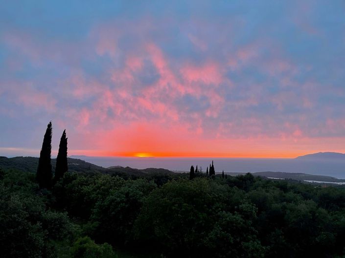 Image No.25-3 Bed House for sale