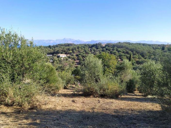 Image No.4-Terre de 2 chambres à vendre à Corfou