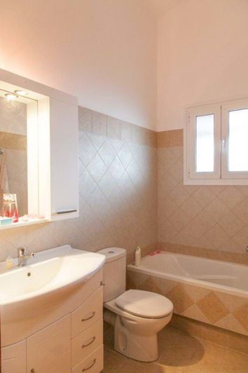 Image No.15-Maison de 4 chambres à vendre à Corfou