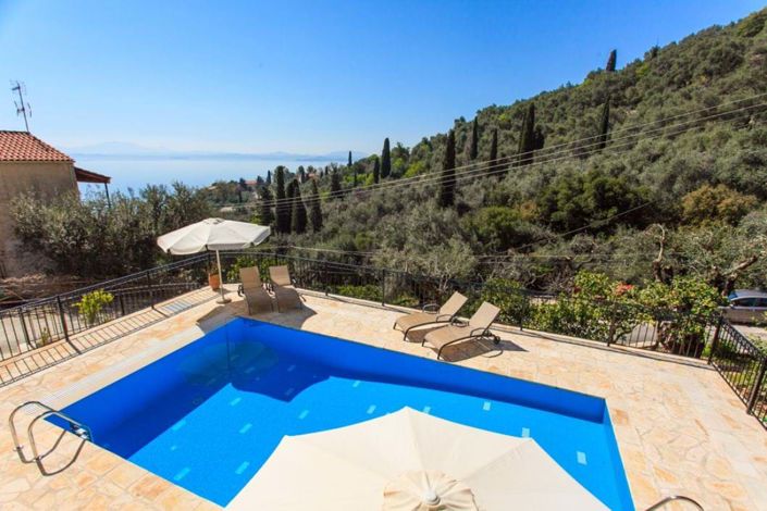 Image No.3-Maison de 4 chambres à vendre à Corfou