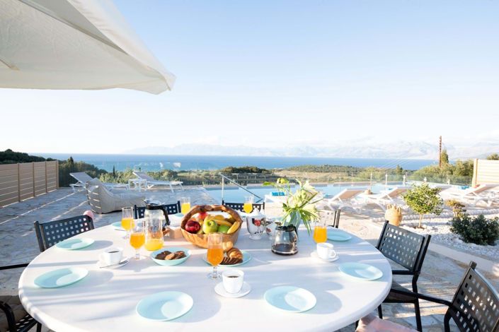 Image No.11-Maison de 5 chambres à vendre à Acharavi