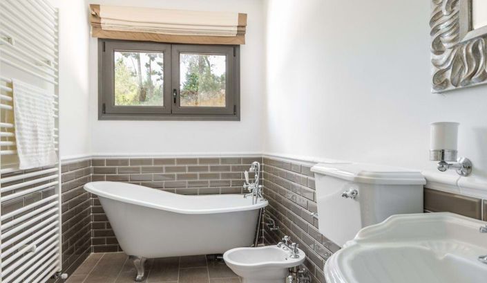 Image No.10-5 Bed House for sale