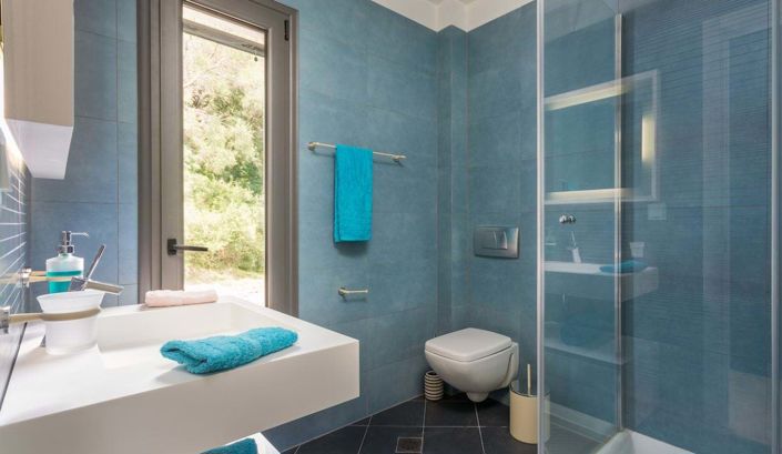 Image No.12-5 Bed House for sale