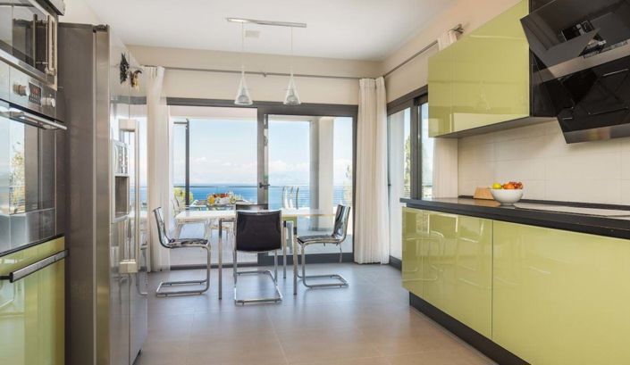 Image No.7-5 Bed House for sale