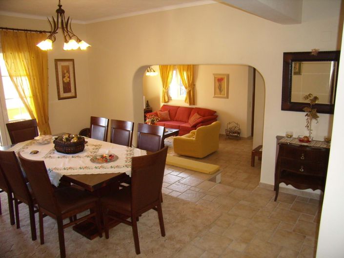 Image No.4-Maison de 4 chambres à vendre à Nissaki