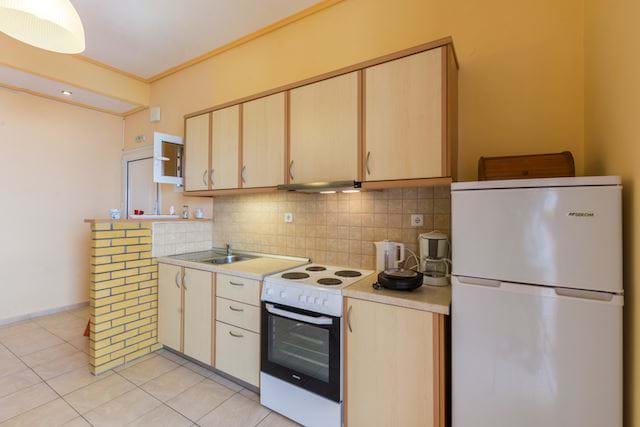 Image No.3-Maison de 2 chambres à vendre à Corfou