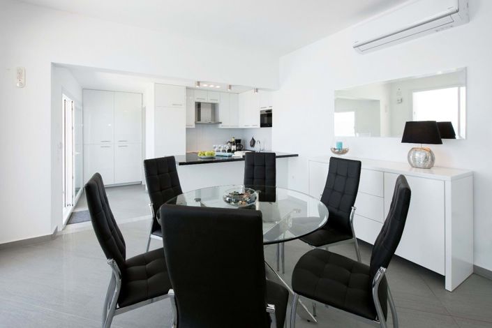 Image No.12-Maison de 8 chambres à vendre à Ipsos