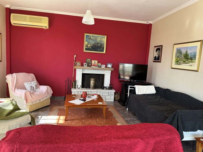 Image No.7-4 Bed House for sale