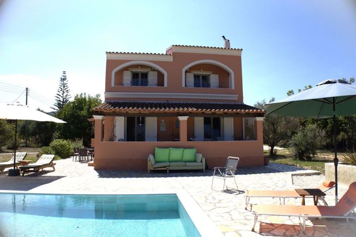 Image No.2-4 Bed House for sale