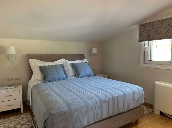 Image No.11-9 Bed House for sale