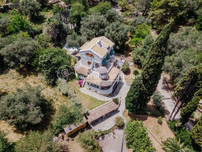 Image No.2-Maison de 3 chambres à vendre à Ano Korakiana