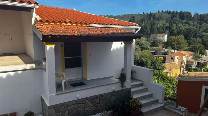 Image No.2-Maison de 2 chambres à vendre à Corfou