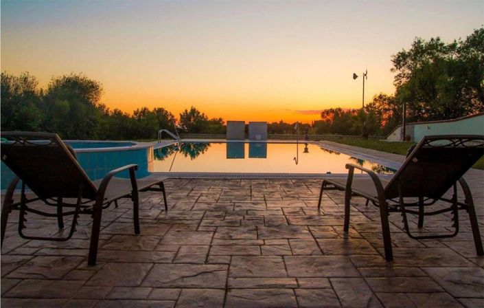 Image No.15-4 Bed House for sale