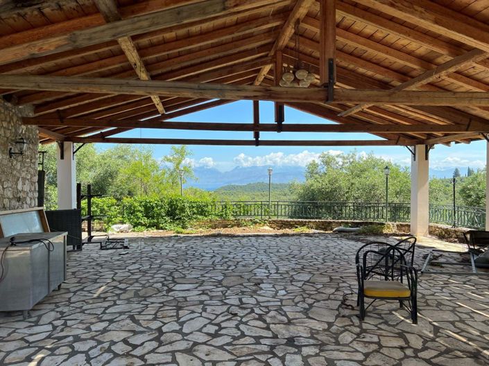 Image No.2-Maison à vendre à Corfou