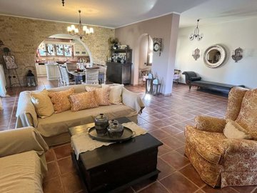 fac86f68-5821-4326-95b3-024518712f4b