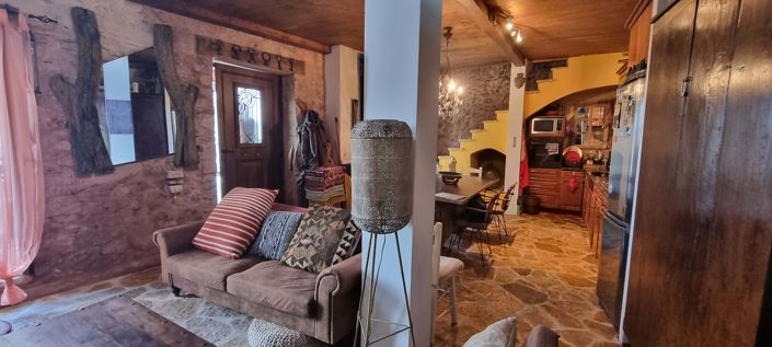 Image No.2-3 Bed House for sale