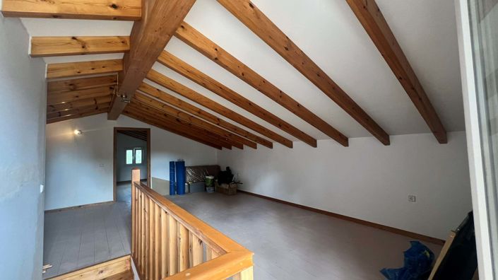 Image No.11-3 Bed House for sale