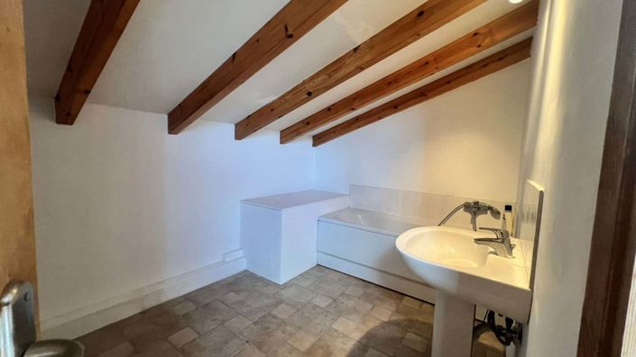 Image No.13-3 Bed House for sale