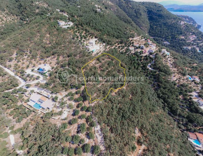 Image No.2-Terre à vendre à Corfou