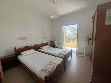 c668439a-956b-4177-804d-d7c38d950893