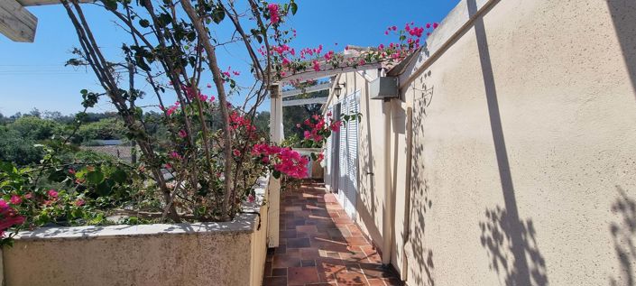 Image No.9-Propriété de 12 chambres à vendre à Lefkimmi