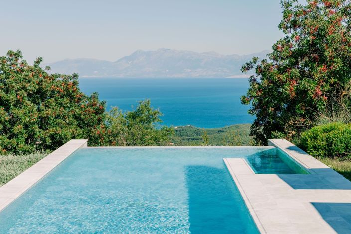 Image No.5-Maison de 4 chambres à vendre à Loutses