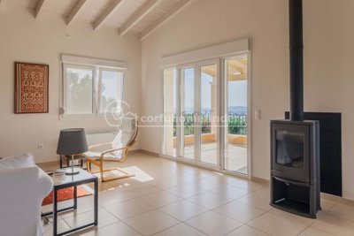 97a39019-dccb-4b41-9b34-7a0d4eec4188