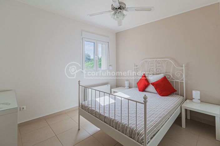 Image No.17-Maison de 4 chambres à vendre à Ano Korakiana