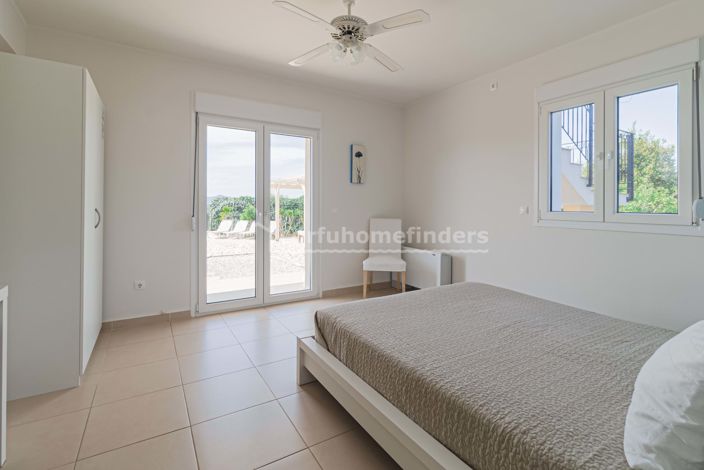 Image No.20-Maison de 4 chambres à vendre à Ano Korakiana