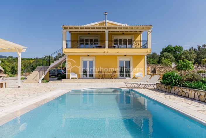 Image No.4-Maison de 4 chambres à vendre à Ano Korakiana