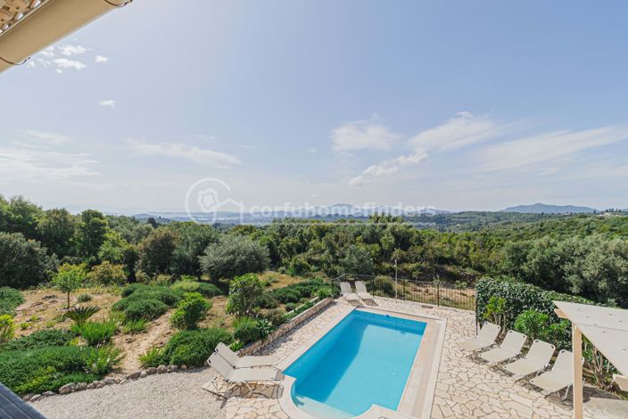 Image No.5-Maison de 4 chambres à vendre à Ano Korakiana