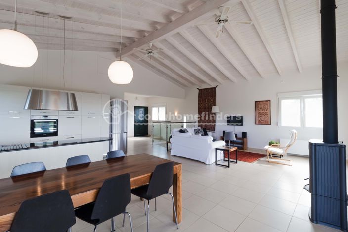 Image No.9-Maison de 4 chambres à vendre à Ano Korakiana