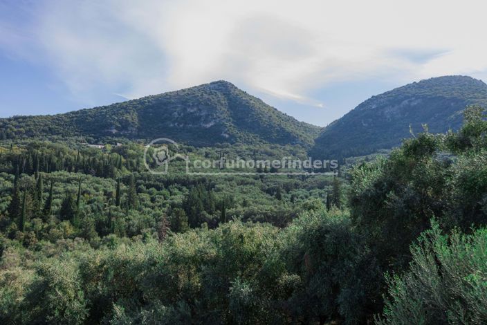 Image No.15-3 Bed House for sale