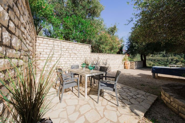 Image No.25-3 Bed House for sale