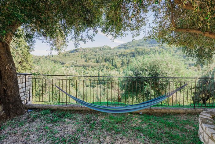 Image No.27-3 Bed House for sale