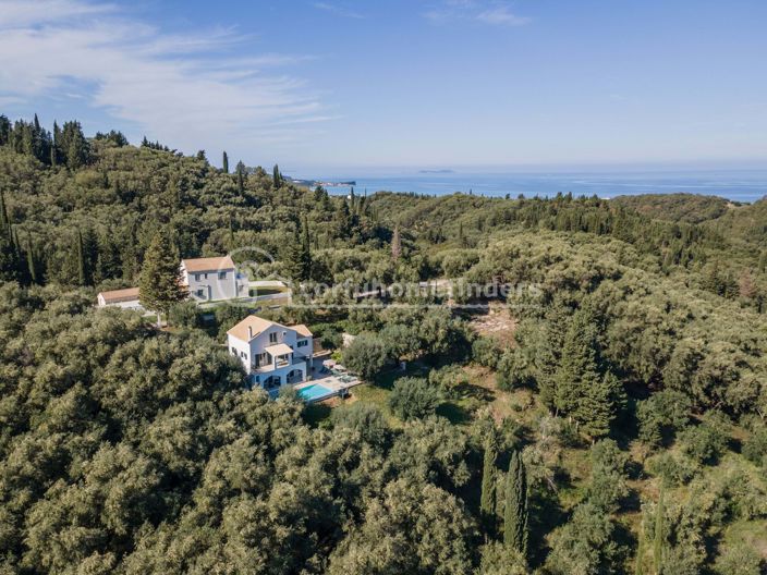 Image No.3-3 Bed House for sale