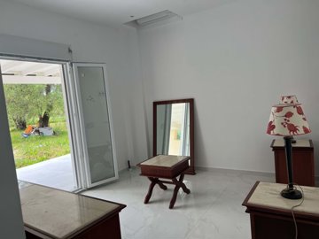 eda917ec-9455-4818-a991-f887c00abb79