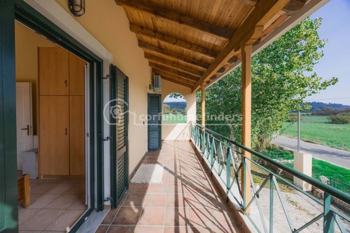 Image No.13-2 Bed House for sale