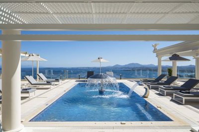 69bb4602-bbe2-42db-9478-f0cec7c75814