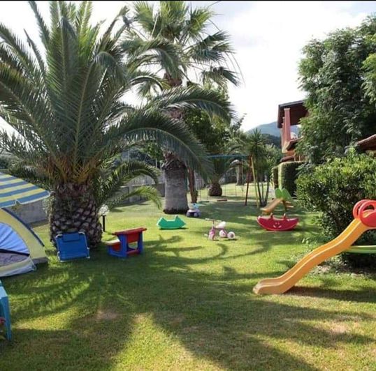 Image No.5-19 Bed Hotel for sale