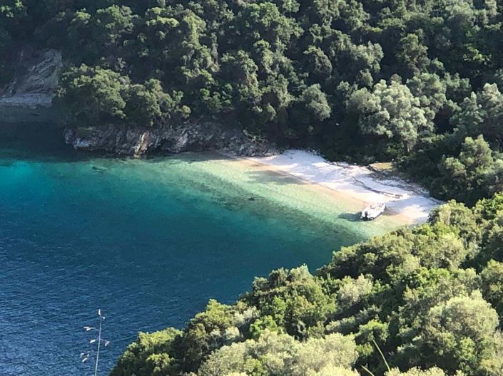 Image No.2-4 Bed Property for sale