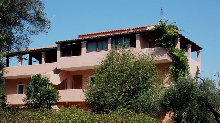 Image No.5-Propriété de 14 chambres à vendre à Corfou